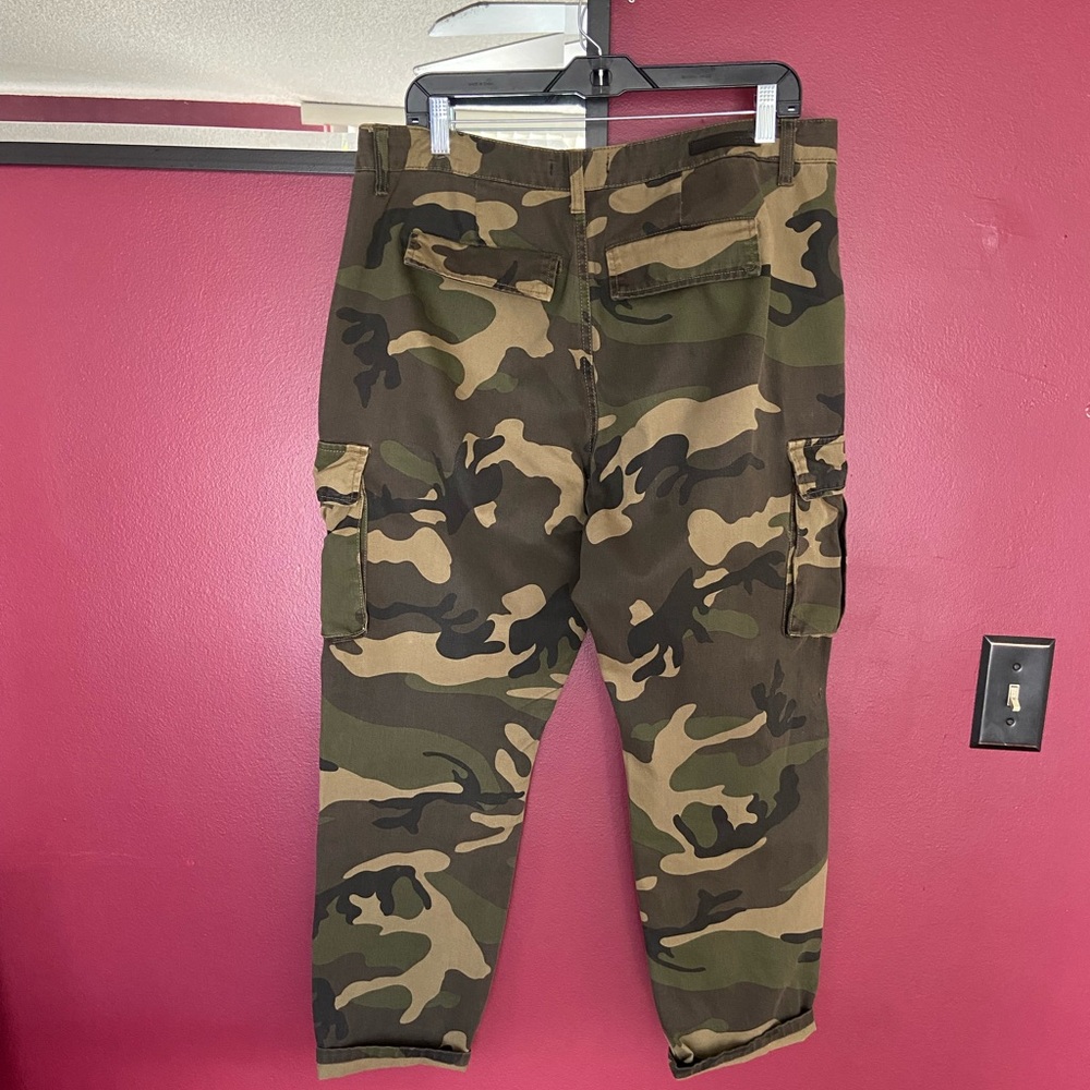 Vintage Camo cargo pants